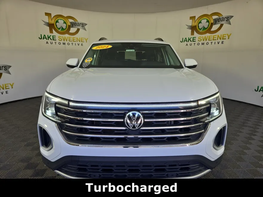 2024 Volkswagen Atlas SE Technology photo 1