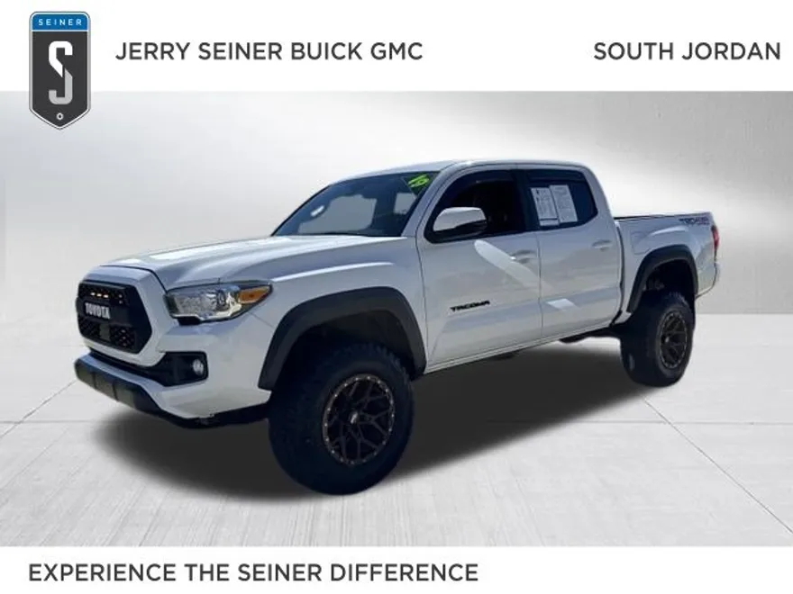 2019 Toyota Tacoma TRD Off-Road photo 1