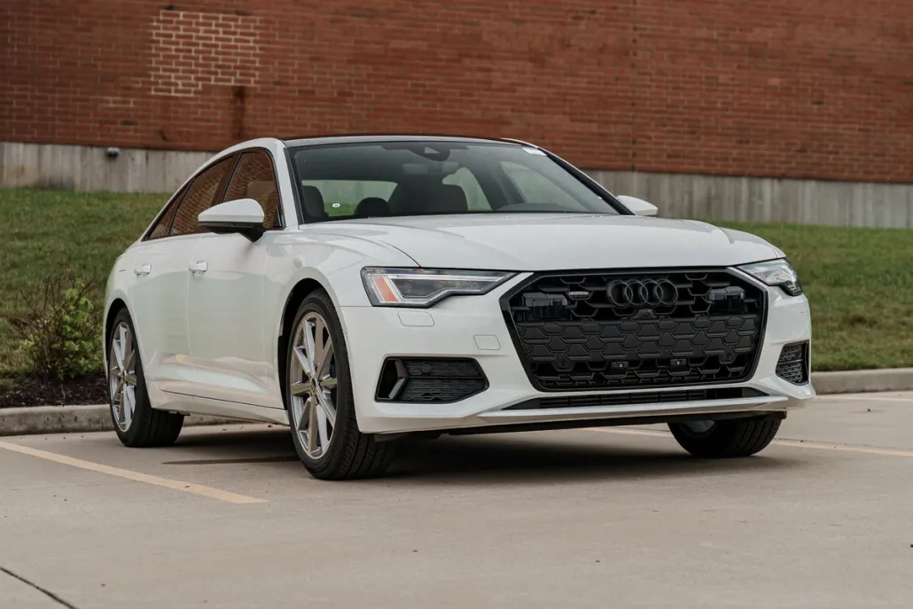 2025 Audi A6 Quattro Premium Plus photo 1