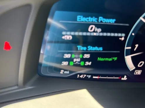 2025 Chevrolet Corvette E-Ray 3LZ photo 4
