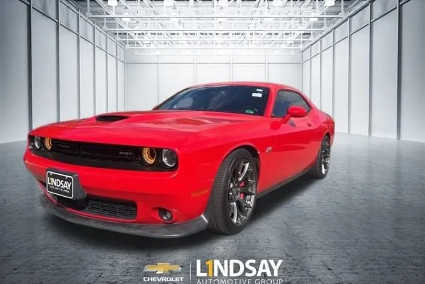 2016 Dodge Challenger SRT8 392 photo 1