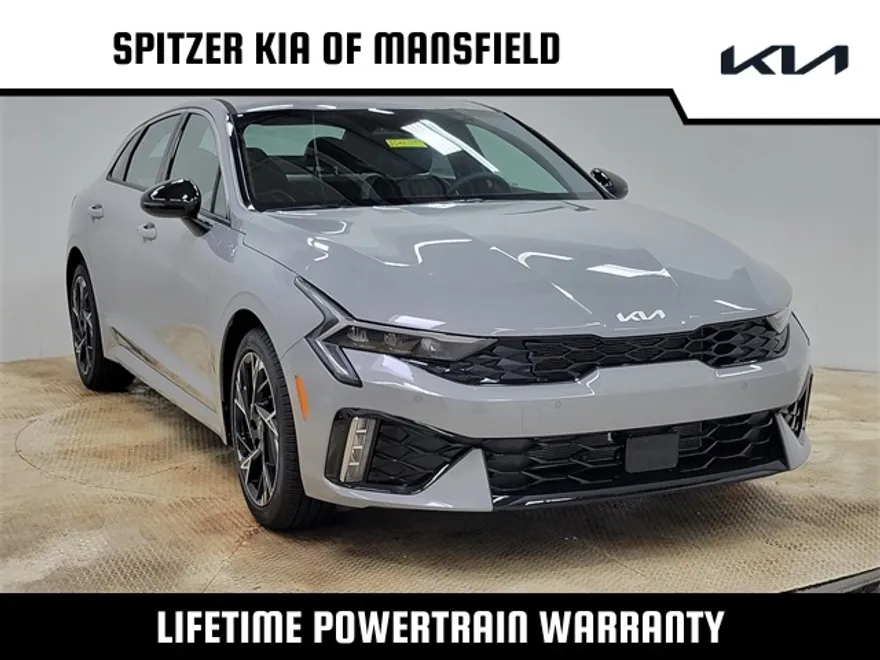 2026 Kia K5 GT-Line photo 1