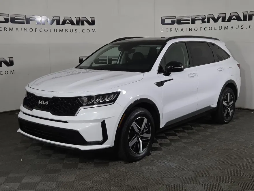 2022 Kia Sorento S photo 1