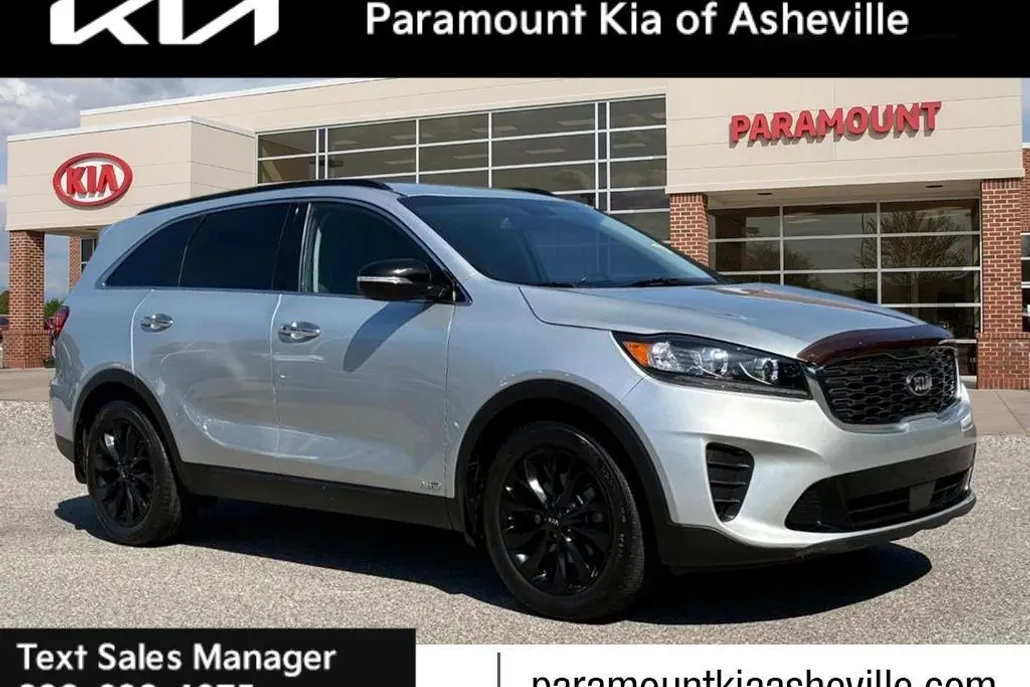 2020 Kia Sorento S V6 photo 1