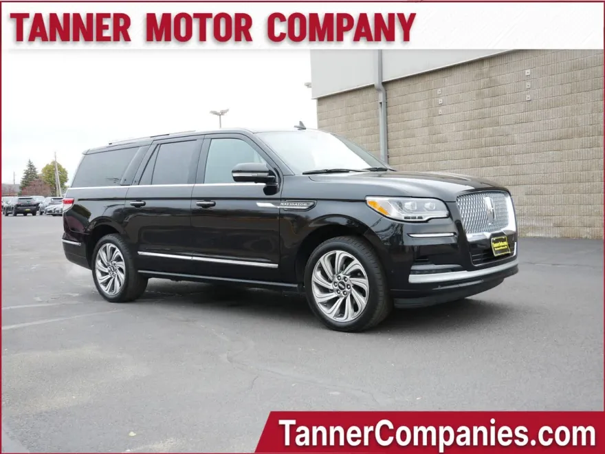 2022 Lincoln Navigator L Reserve photo 1