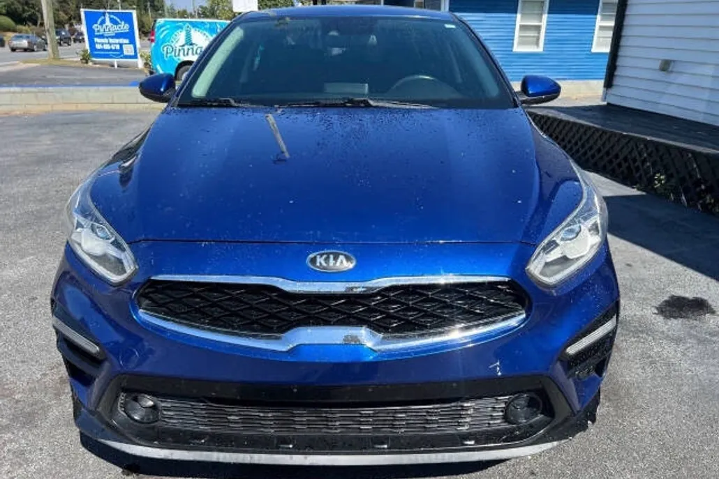 2019 Kia Forte S GT-Line photo 1