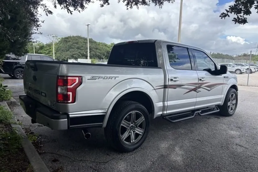 2018 Ford F-150 XLT photo 1
