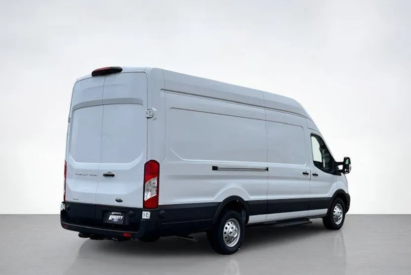 2025 Ford Transit photo 1