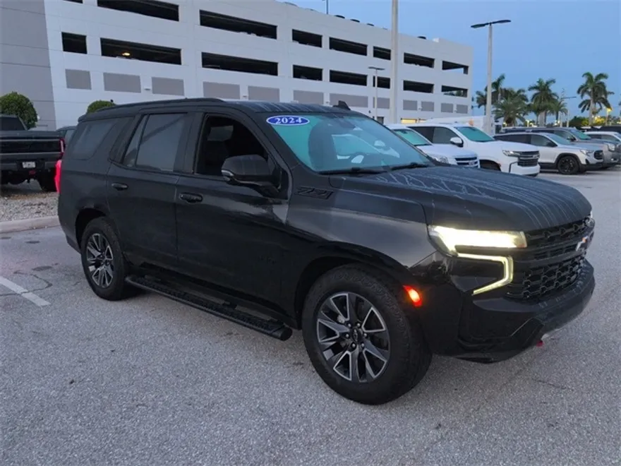 2024 Chevrolet Tahoe Z71 photo 2