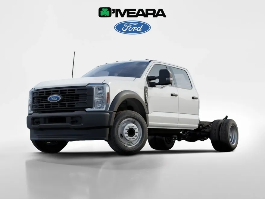 2025 Ford F-550 photo 1