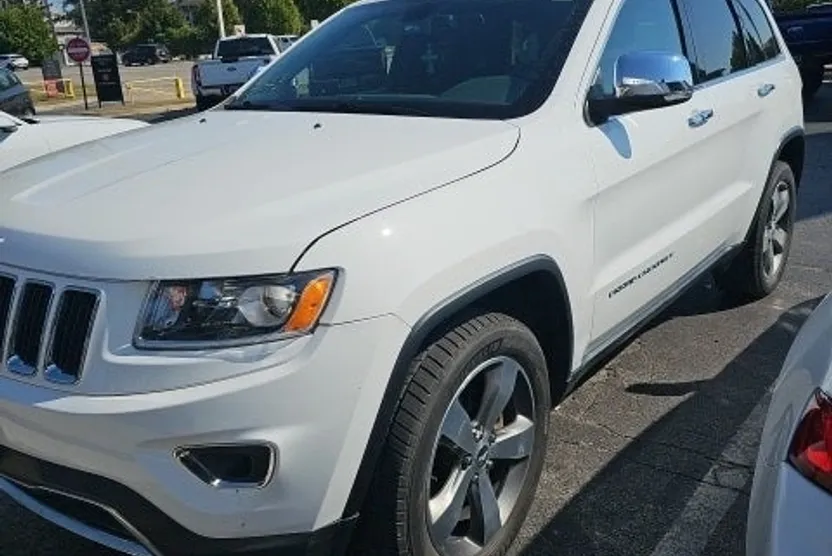 2016 Jeep Grand Cherokee Limited photo 1