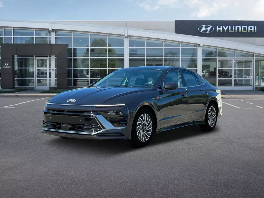 2025 Hyundai Sonata Hybrid Limited photo 1