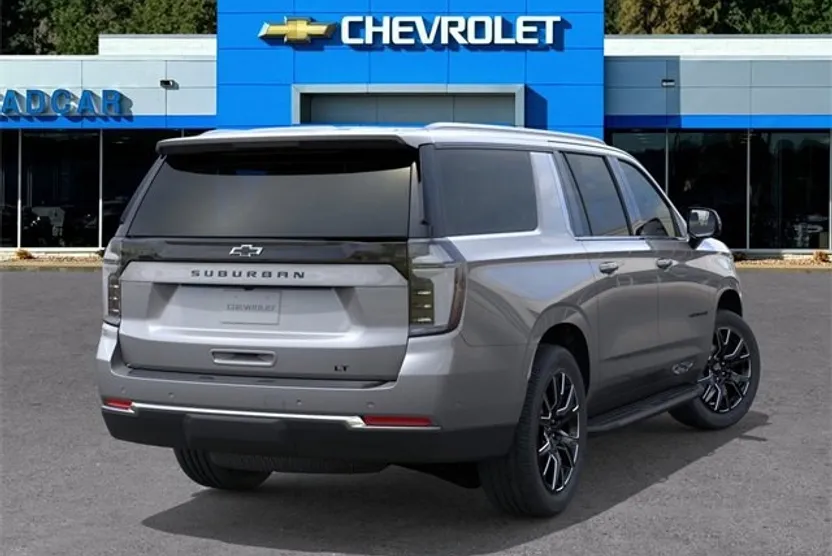 2026 Chevrolet Suburban LT photo 1