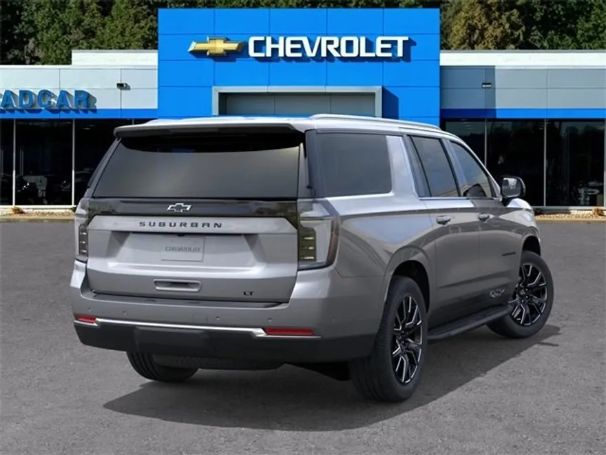 2026 Chevrolet Suburban LT photo 1