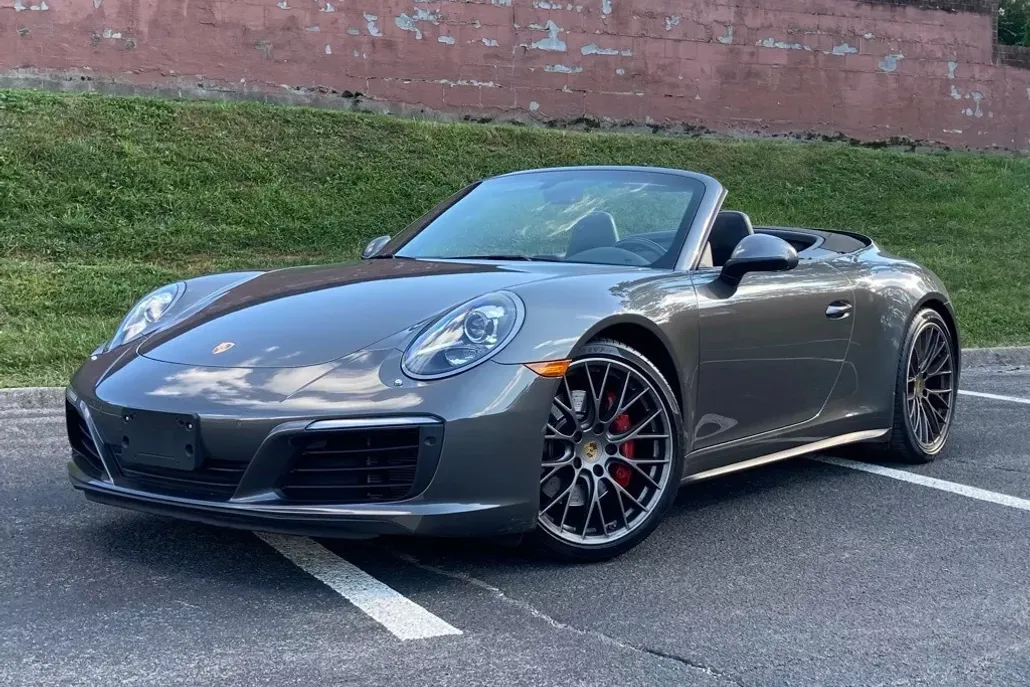 2017 Porsche 911 S photo 1