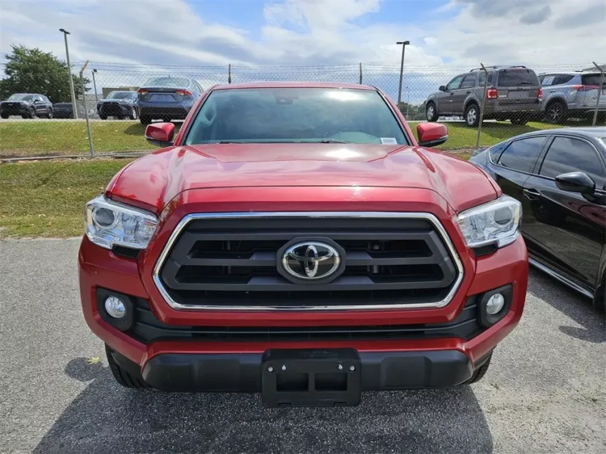 2022 Toyota Tacoma SR5 V6 photo 1
