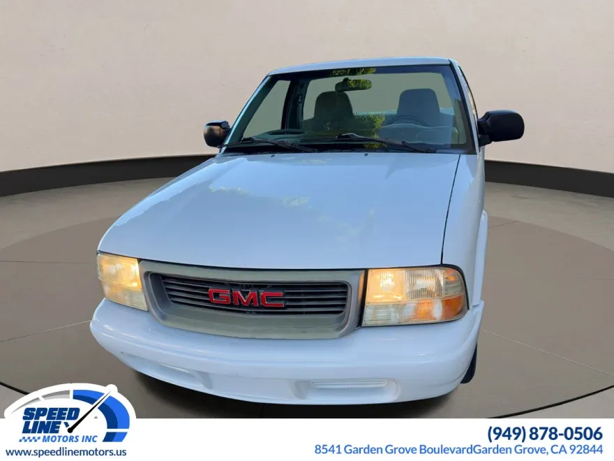 2002 Gmc Sonoma SL photo 1