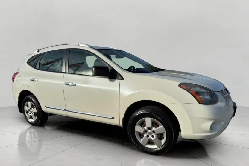 2014 Nissan Rogue Select AWD S photo 1