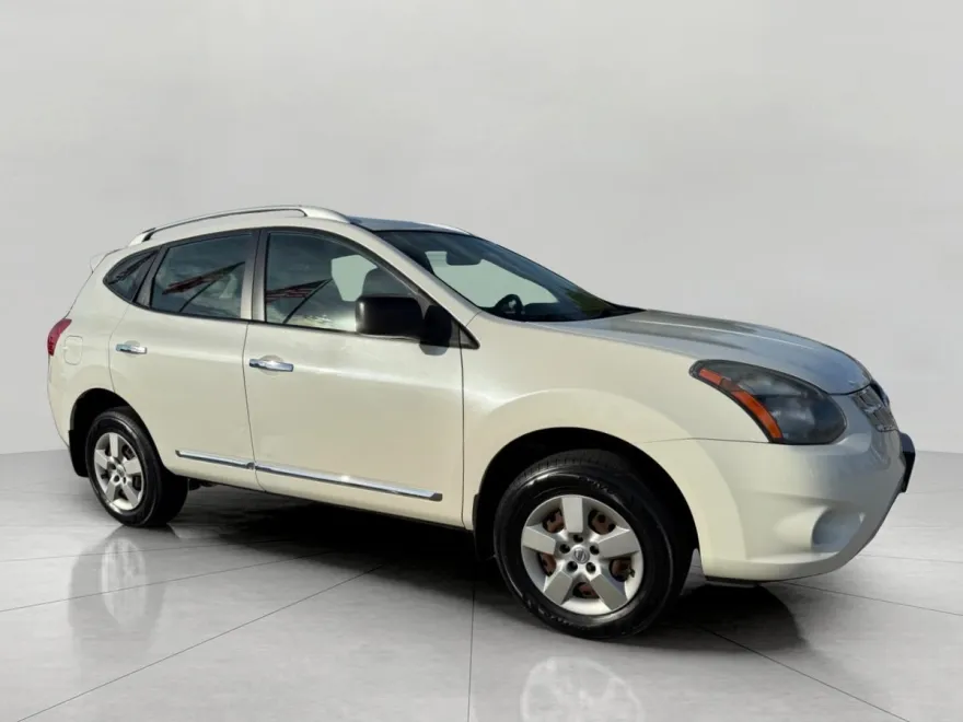 2014 Nissan Rogue Select AWD S photo 1