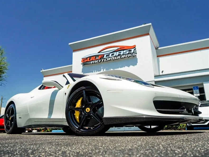2014 Ferrari 458 Spider Base photo 1