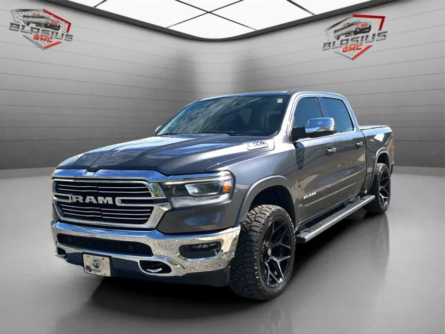 2022 Ram 1500 Laramie photo 1
