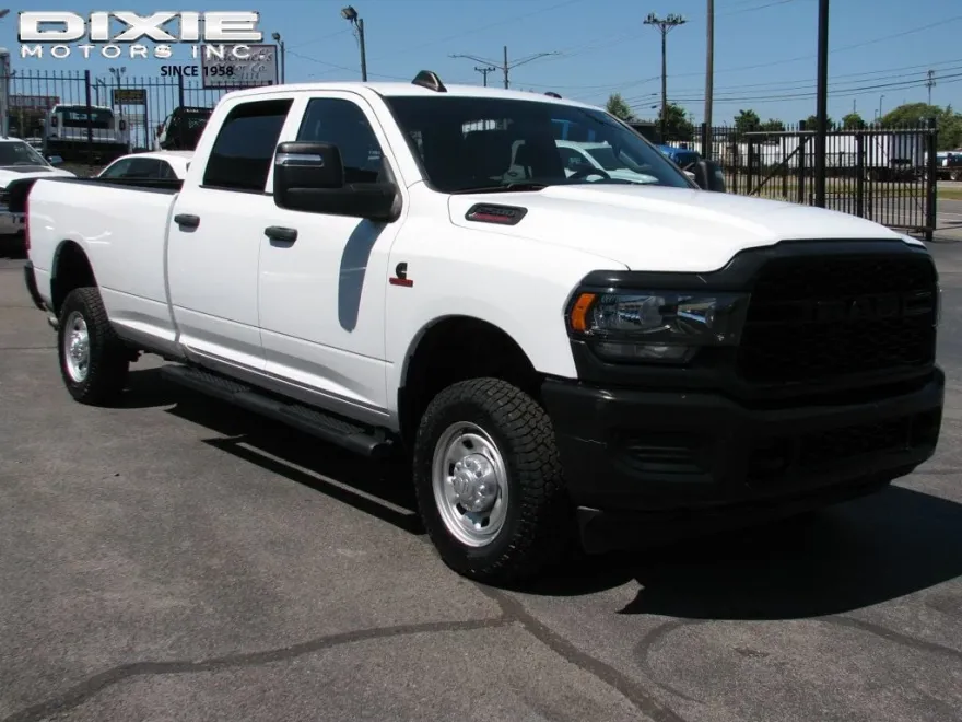 2024 Ram 2500 Tradesman photo 1