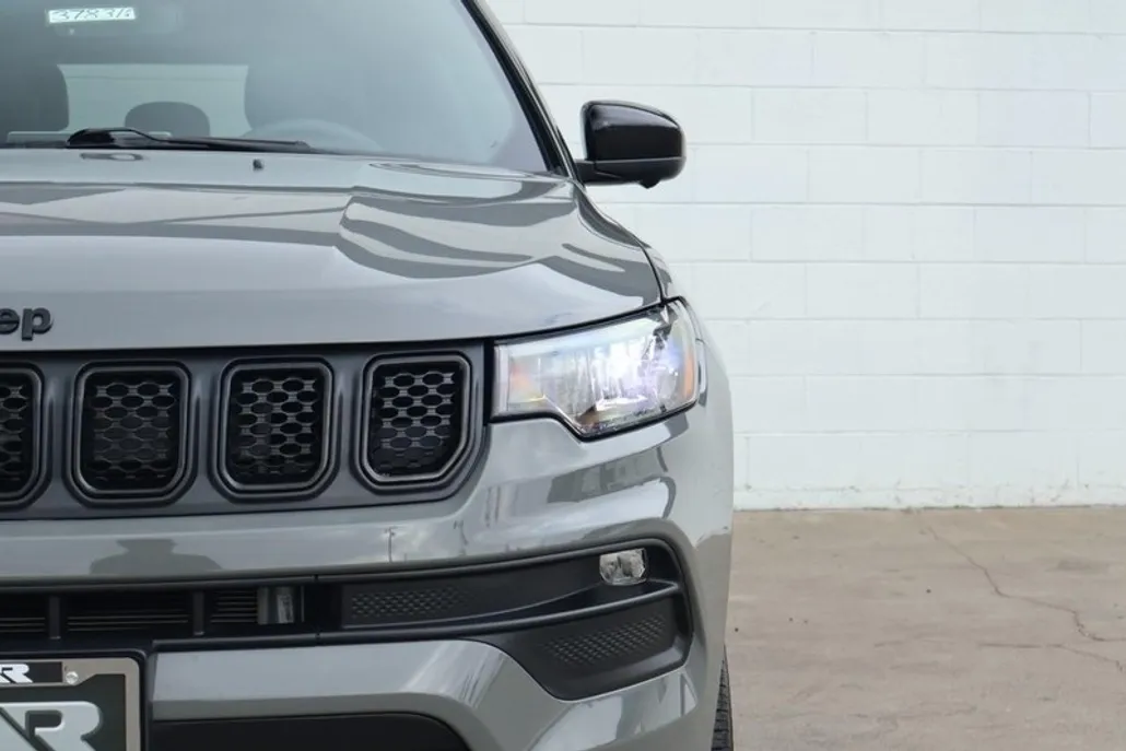 2023 Jeep Compass Altitude photo 1