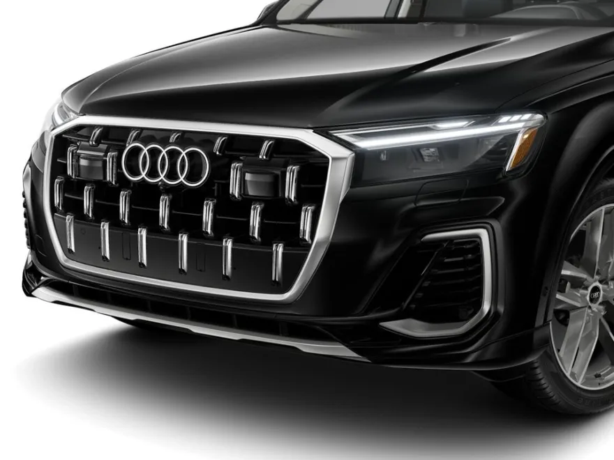 2025 Audi Q7 55 Premium Plus photo 1