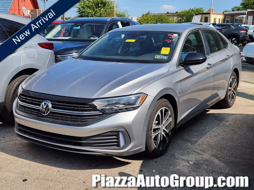 2024 Volkswagen Jetta 1.5T Sport photo 1