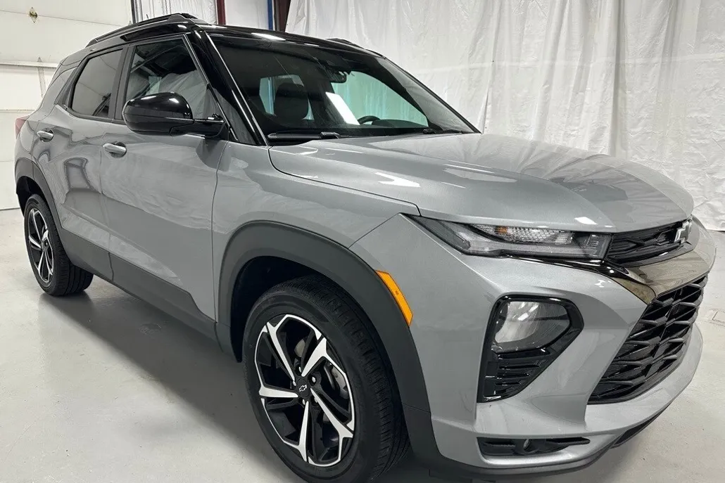 2023 Chevrolet Trailblazer RS photo 1