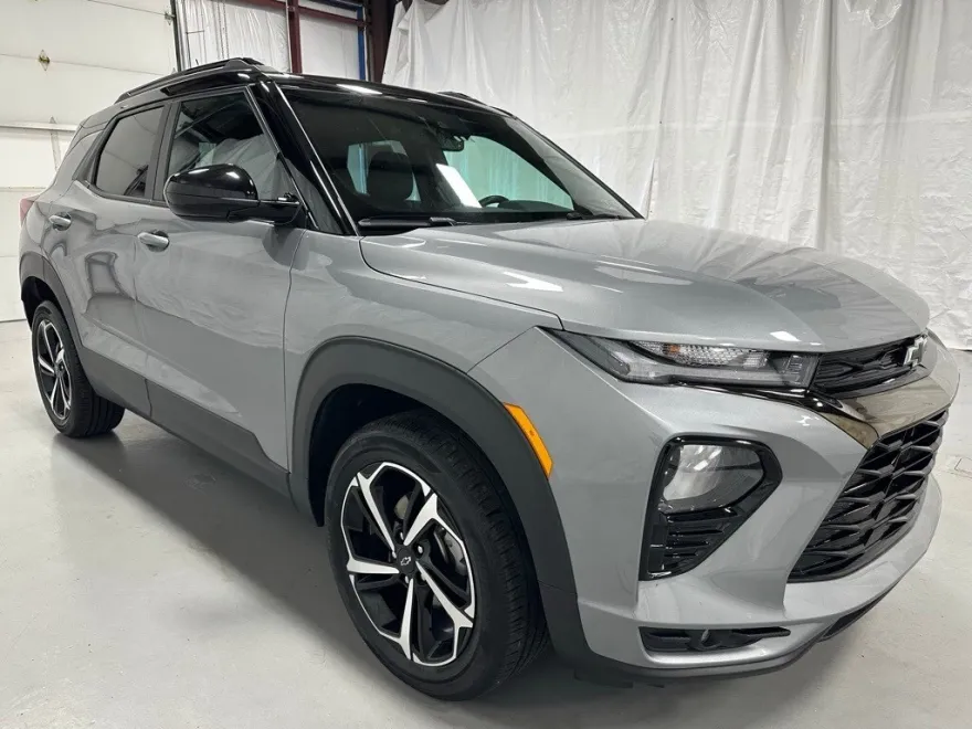 2023 Chevrolet Trailblazer RS photo 1