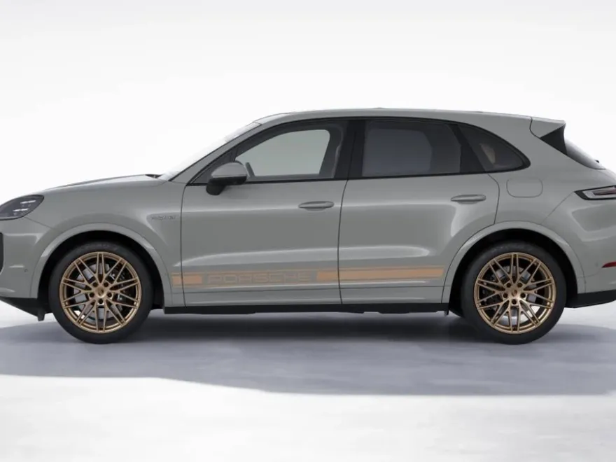 2026 Porsche Cayenne E-Hybrid photo 1