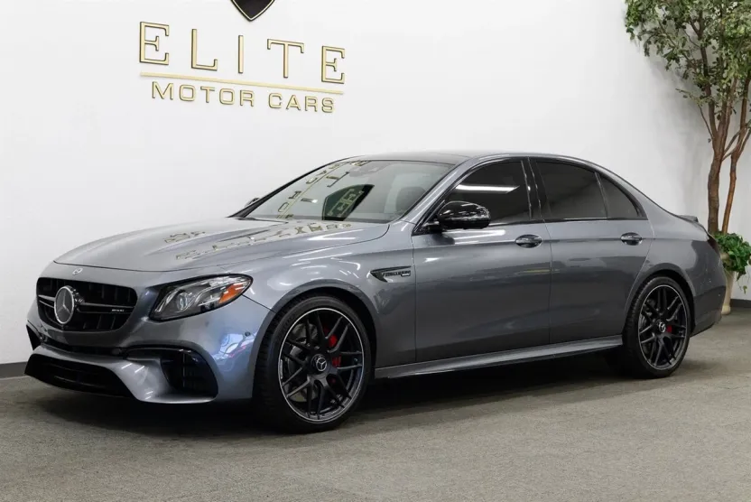 2019 Mercedes Benz E 63 S AMG 4MATIC photo 1