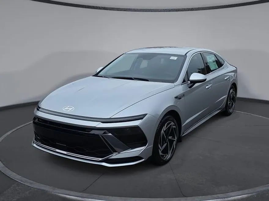 2026 Hyundai Sonata SEL Sport photo 1