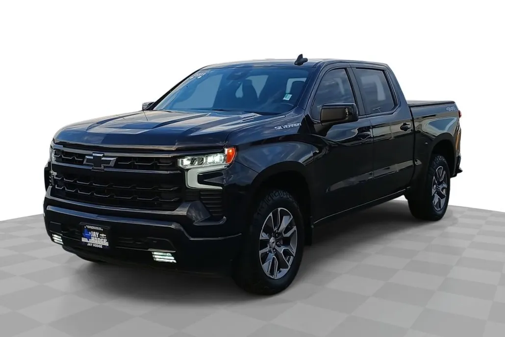 2023 Chevrolet Silverado 1500 RST photo 1