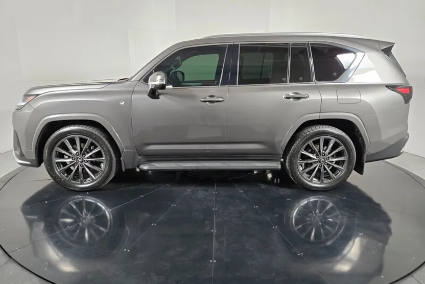 2023 Lexus LX 600 F SPORT Handling photo 1