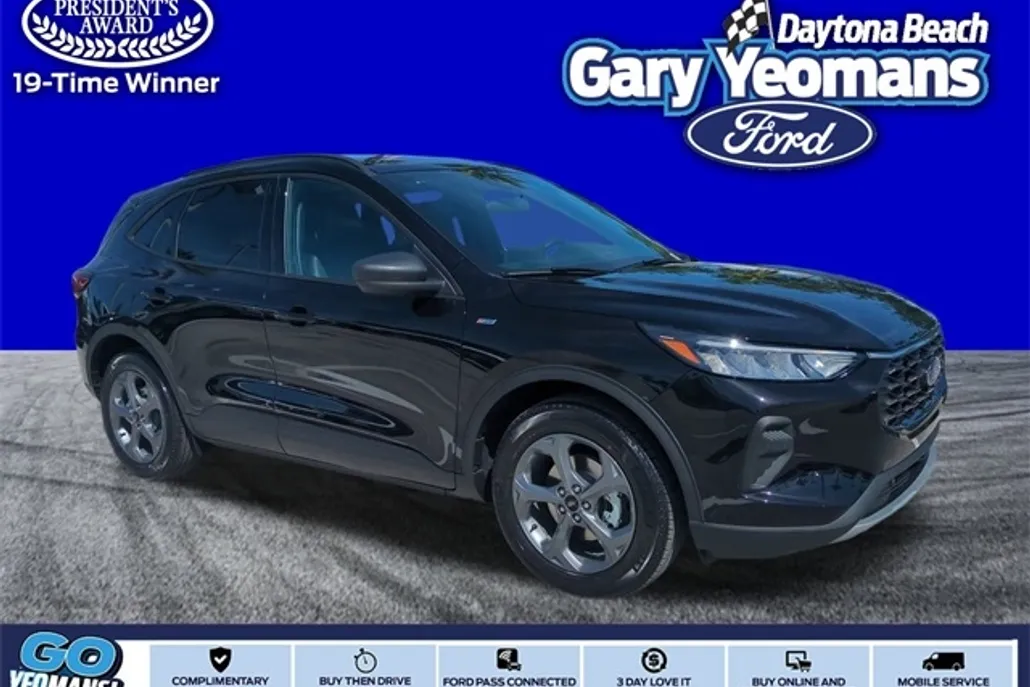 2025 Ford Escape ST-Line photo 1