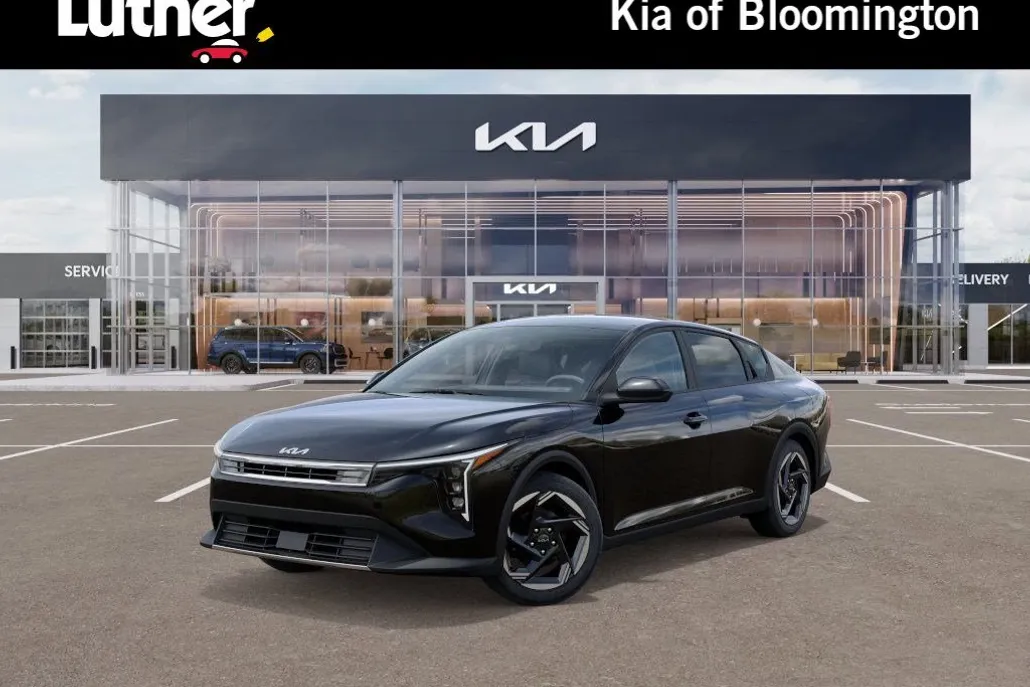 2025 Kia K4 EX photo 1