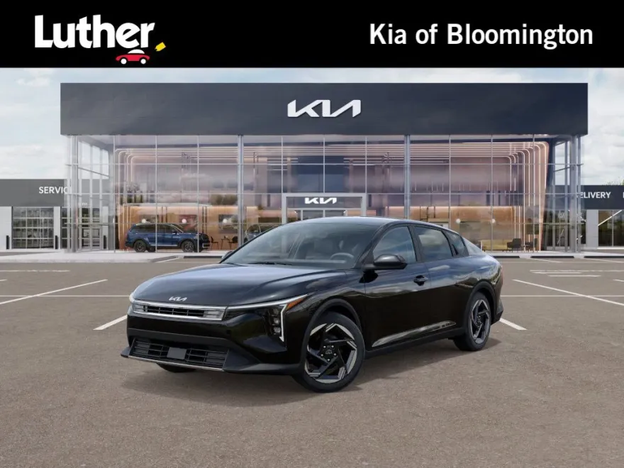 2025 Kia K4 EX photo 1