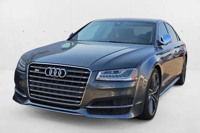 2017 Audi S8 4.0T Plus photo 1