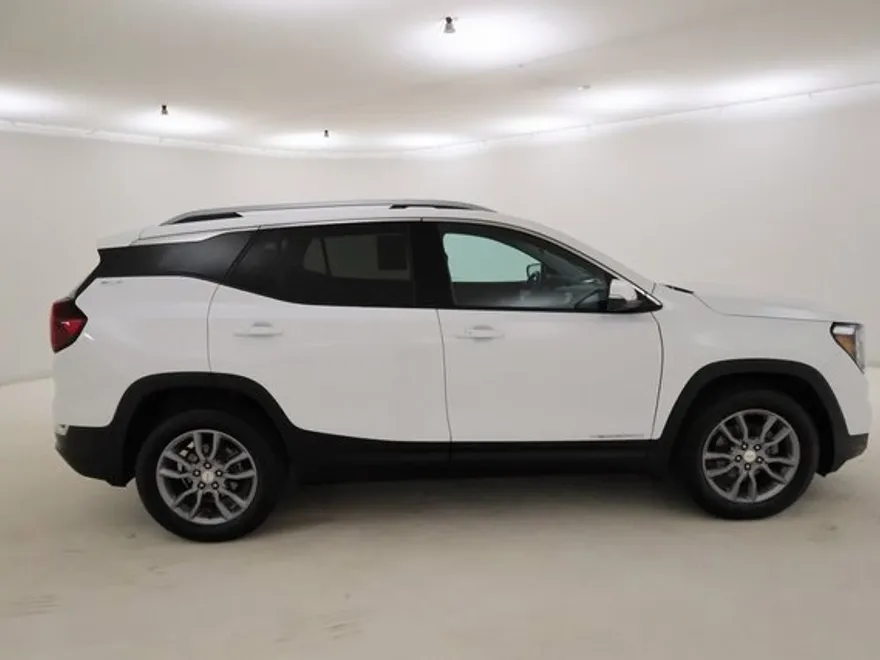 2023 Gmc Terrain SLT photo 1
