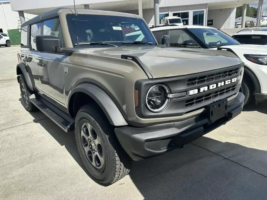 2025 Ford Bronco Big Bend photo 1