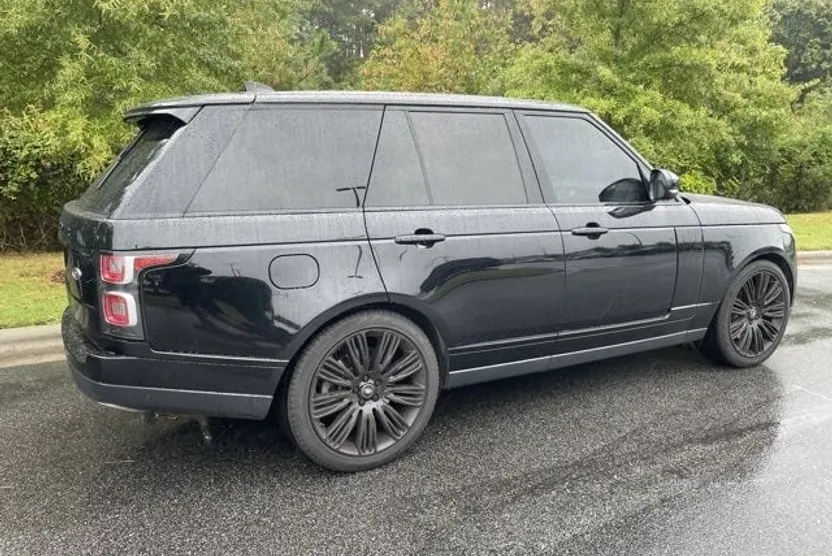 2020 Land Rover Range Rover HSE photo 1