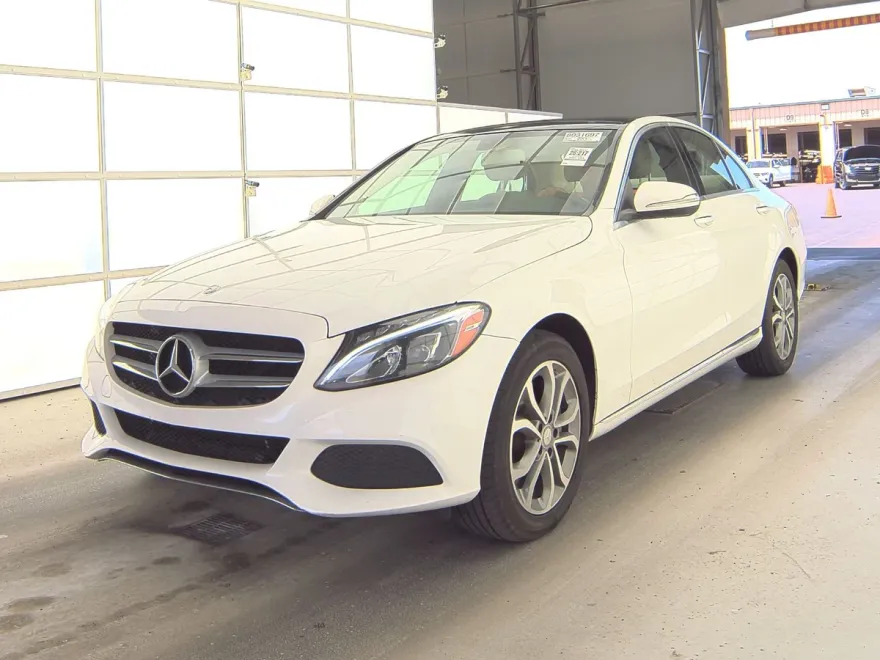 2015 Mercedes Benz C 300 4MATIC photo 1