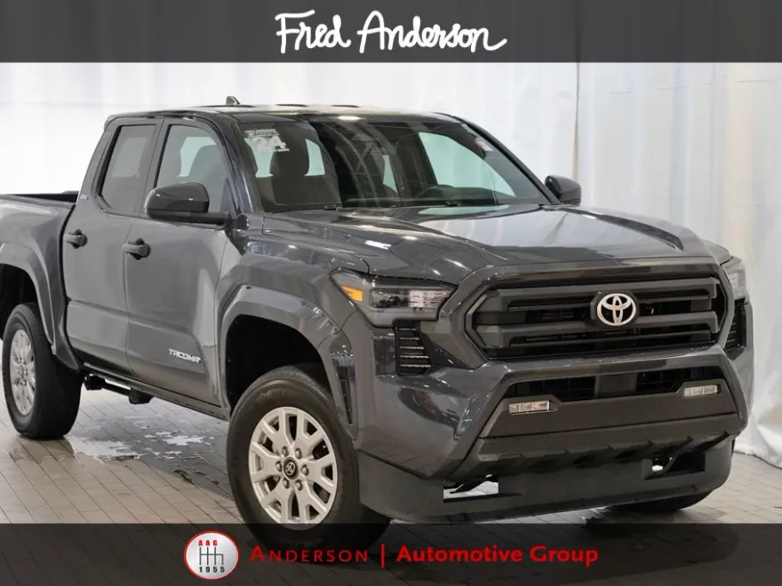 2024 Toyota Tacoma SR5 photo 1