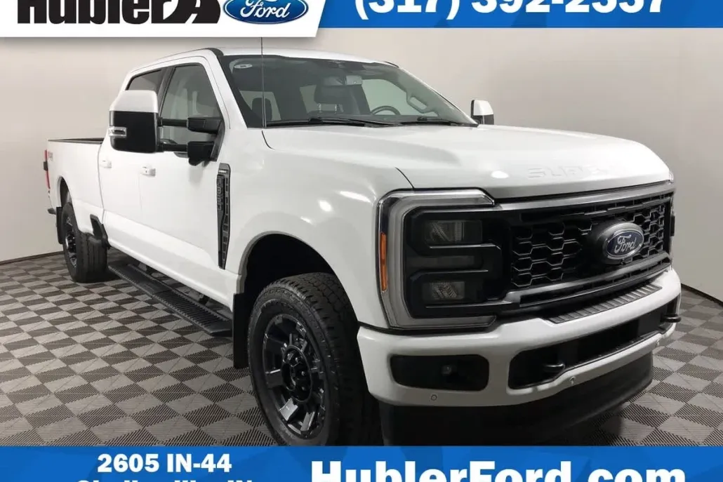 2023 Ford F-350 Lariat photo 1