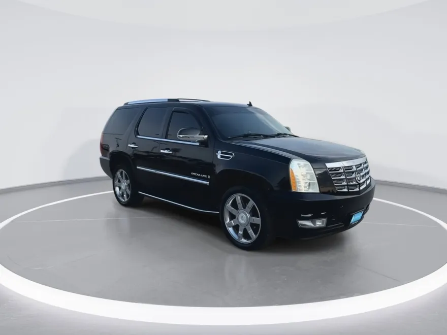 2007 Cadillac Escalade Luxury photo 1