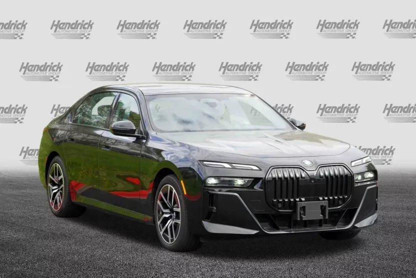 2023 Bmw 740i photo 1