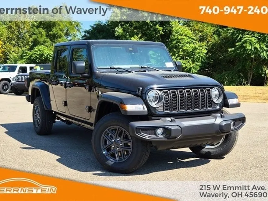 2025 Jeep Gladiator Sport S photo 1