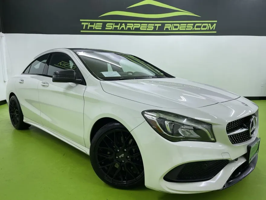 2018 Mercedes Benz CLA 4MATIC photo 1